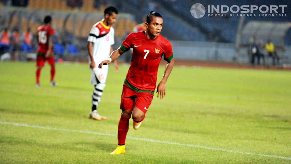 Zulham Zamrun saat Indonesia mengalahkan Timor Leste 4-0 dalam pertandingan persahabatan di Stadion Gelora Bung Karno, Selasa (11/11/14). Copyright: &copy; Ratno Prasetyo/INDOSPORT